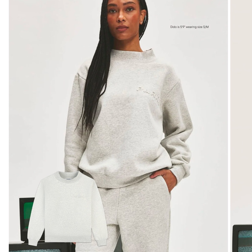 Classic Crewneck Sweatshirt - Light Heather Gray